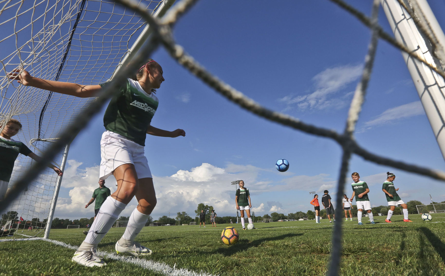 Flex your muscles with Decatu Park District sports, recreational activities